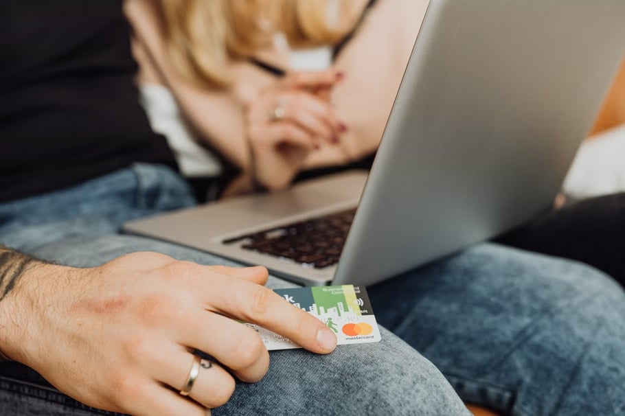 Airwallex Cards and Local Payment Methods: What Merchants Should Know