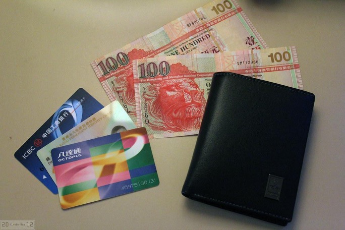 HK-cash.jpg